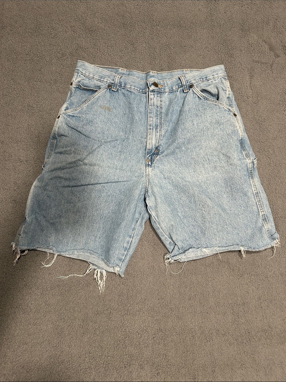 Wrangler 36x34 Light Blue Denim Men’s Shorts